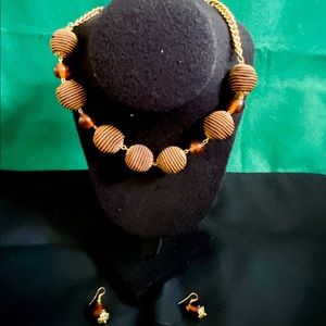 Vintage style brown necklace and earrings